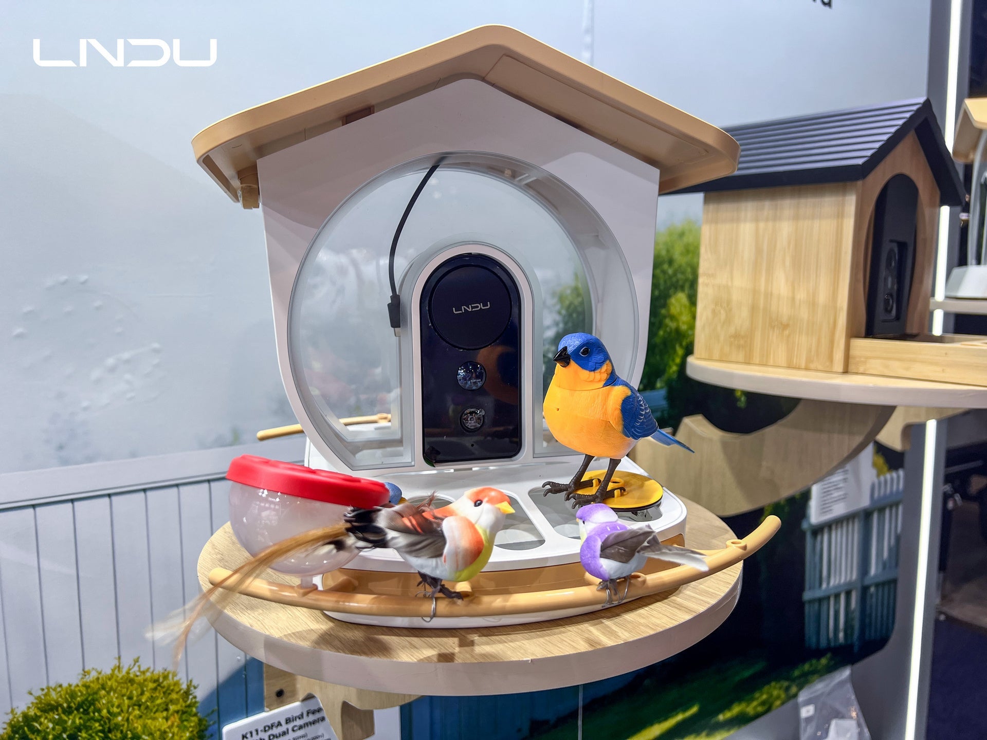 LNDU at ISC West | New Smart Bird Feeder Unveiled